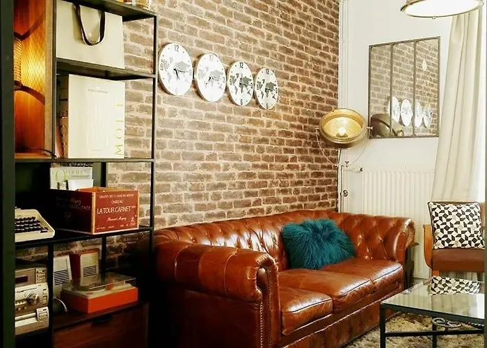 Les Appartements De Champagne